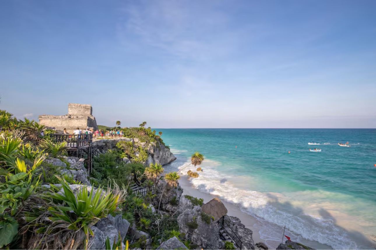 Turquoise Caribbean coastline and Maya ruins in Tulum, Mexico