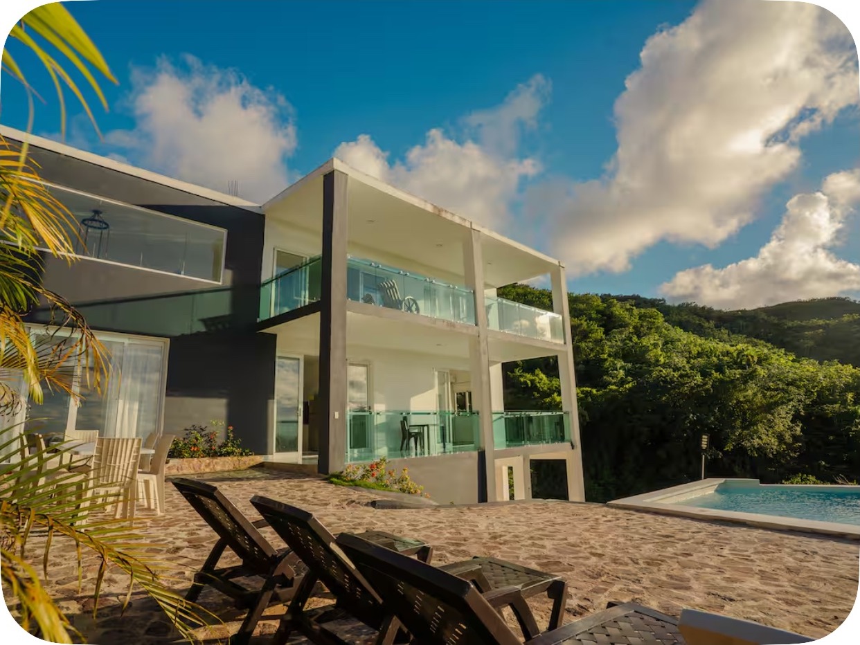 Dominican Republic four-bedroom private hillside villa gallery photo 8