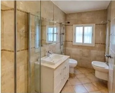 Estepona three-bedroom home gallery photo 6