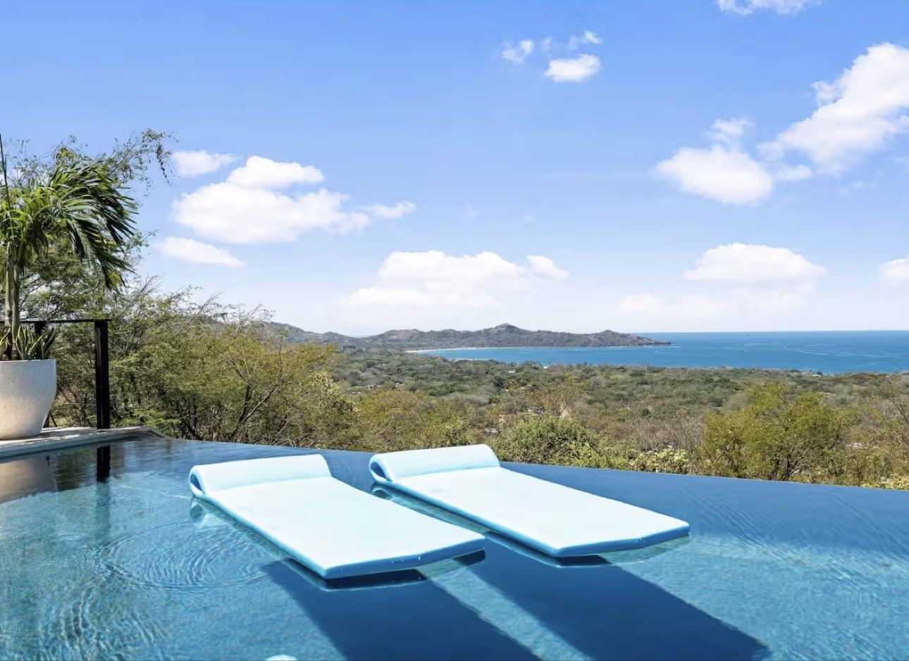Ocean-view infinity pool at the four-bedroom gated villa in Costa Rica
