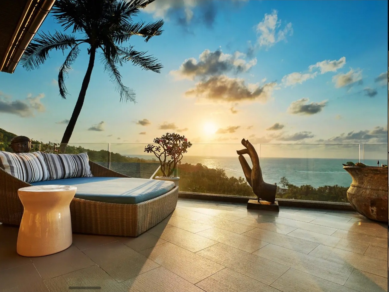 Ocean-view four-bedroom island villa in Thailand, gallery preview 4