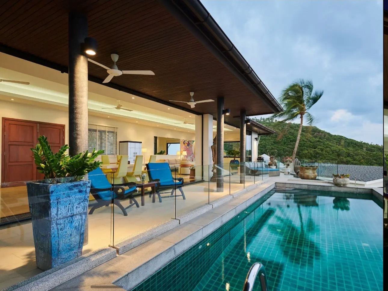 Thailand four-bedroom ocean-view island villa gallery photo 5