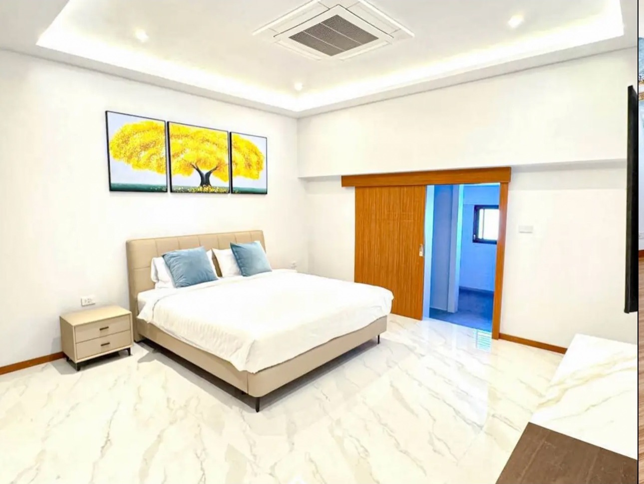 Thailand six-bedroom infinity-pool villa gallery photo 8